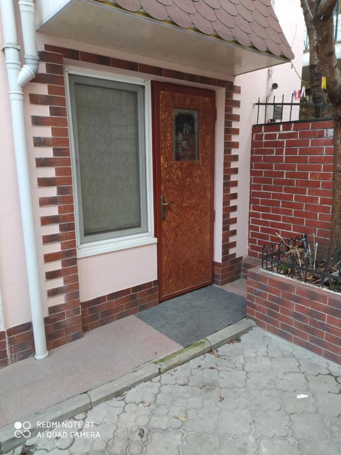 Home Chişinǎu Buitenkant foto